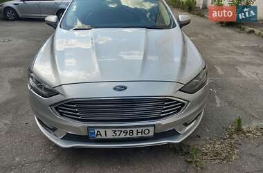 Седан Ford Fusion 2018 в 