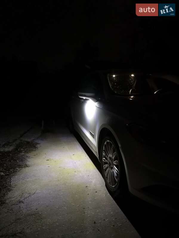 Седан Ford Fusion 2014 в Киеве