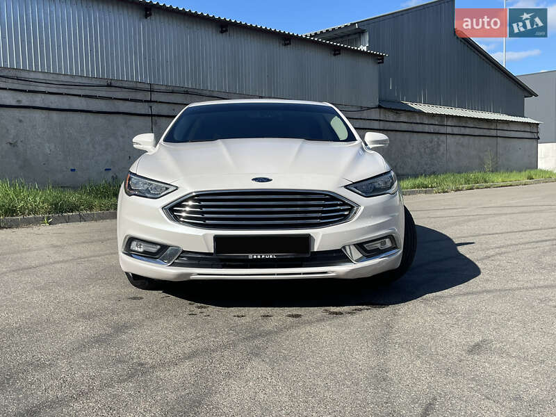 Ford Fusion 2016