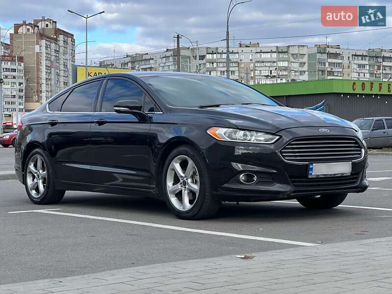 Седан Ford Fusion 2014 в Киеве