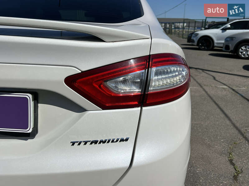 Седан Ford Fusion 2014 в Одессе