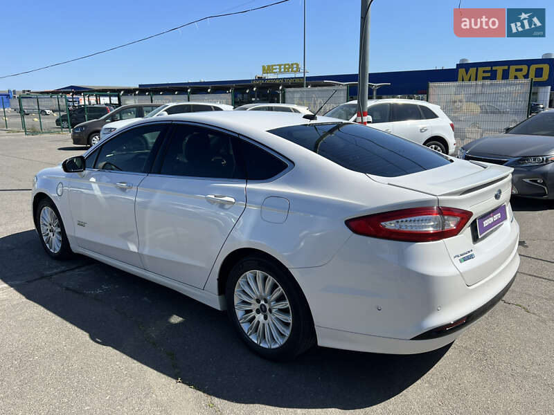 Седан Ford Fusion 2014 в Одессе