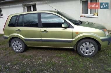 Хэтчбек Ford Fusion 2006 в 