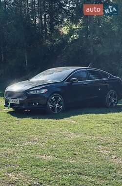 Седан Ford Fusion 2015 в Делятине