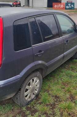 Хэтчбек Ford Fusion 2008 в 