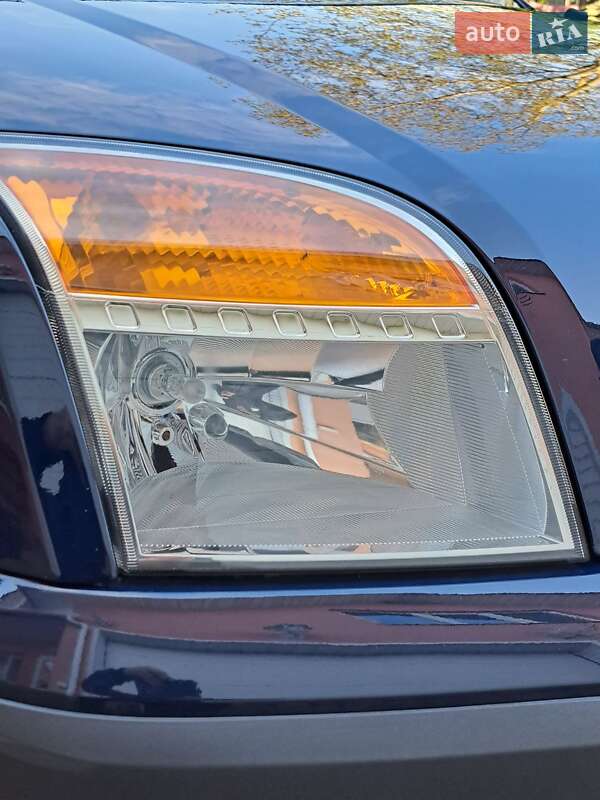Хэтчбек Ford Fusion 2008 в Умани