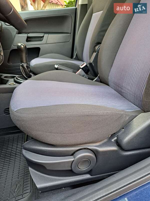 Хэтчбек Ford Fusion 2008 в Умани
