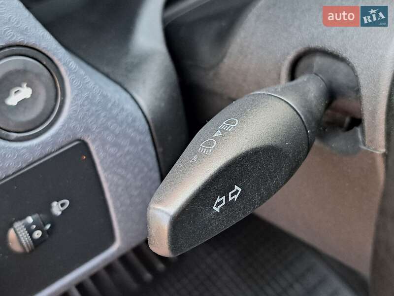 Хэтчбек Ford Fusion 2008 в Умани
