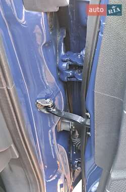 Хэтчбек Ford Fusion 2008 в 