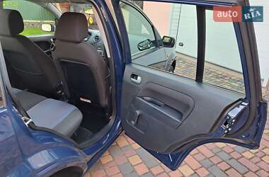 Хэтчбек Ford Fusion 2008 в 