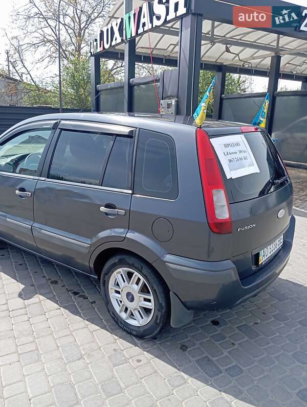 Седан Ford Fusion 2007 в Мукачево