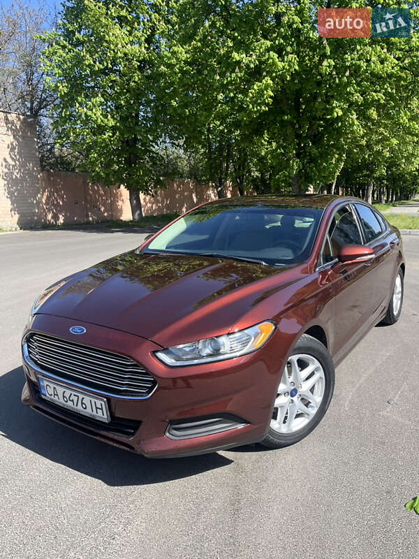 Ford Fusion 2015