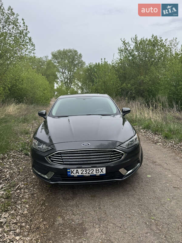 Седан Ford Fusion 2016 в Овруче