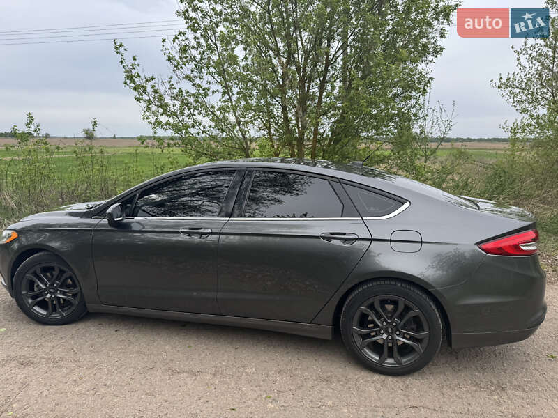 Седан Ford Fusion 2016 в Овруче