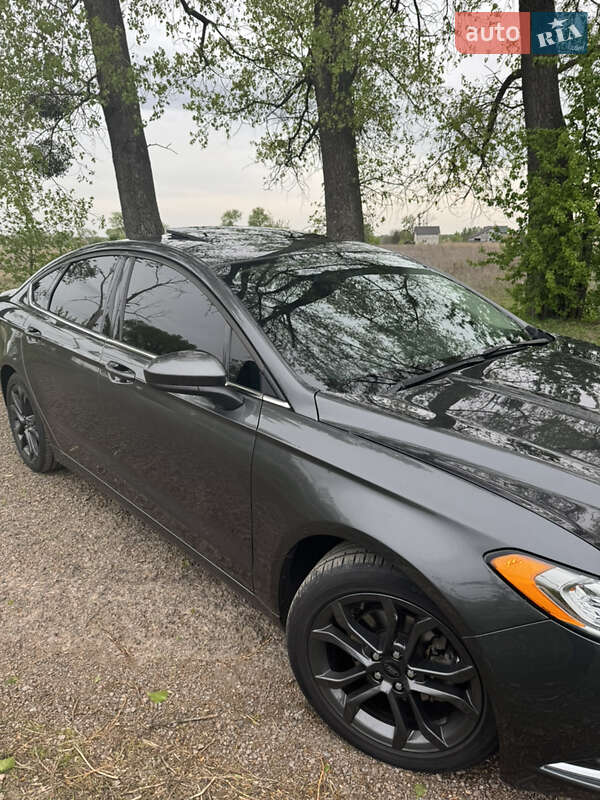 Седан Ford Fusion 2016 в Овруче