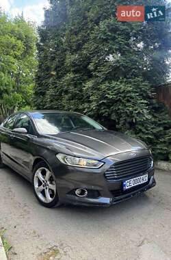 Седан Ford Fusion 2015 в 