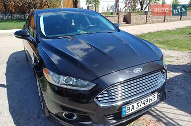 Седан Ford Fusion 2014 в 
