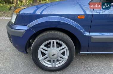 Хэтчбек Ford Fusion 2008 в 