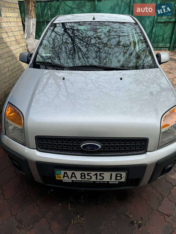 Седан Ford Fusion 2008 в 