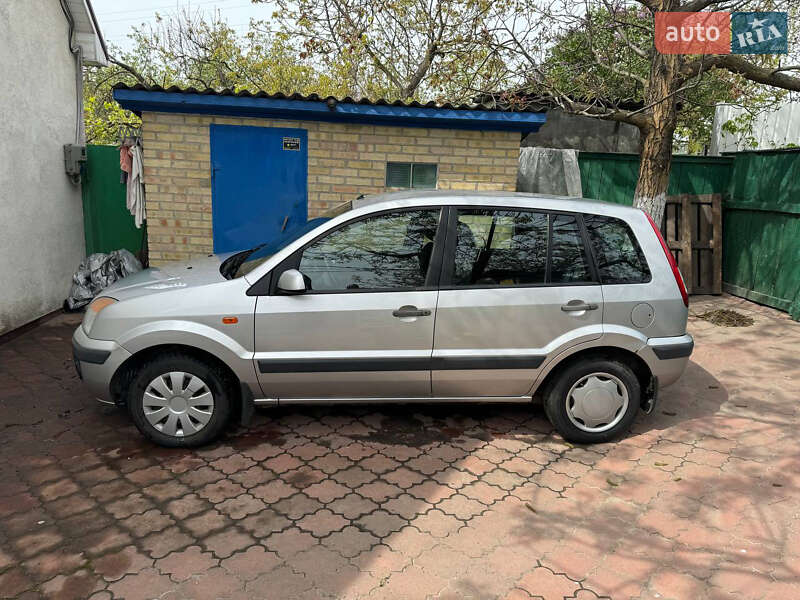 Седан Ford Fusion 2008 в Киеве фото 3 Седан Ford Fusion 2008 в Киеве