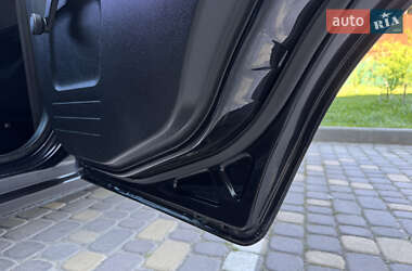 Хэтчбек Ford Fusion 2009 в 