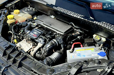 Хэтчбек Ford Fusion 2009 в 
