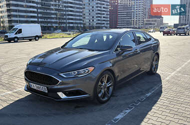 Седан Ford Fusion 2016 в 