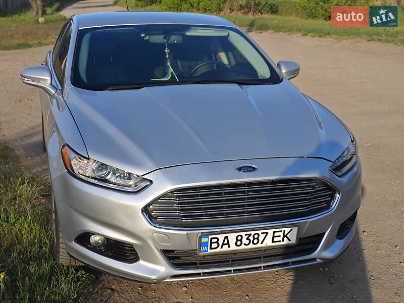 Седан Ford Fusion 2014 в Кропивницькому