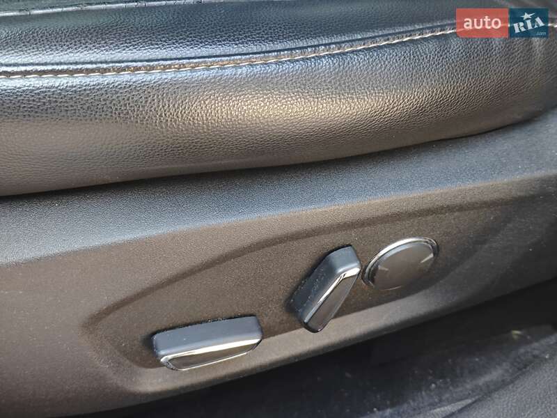 Седан Ford Fusion 2014 в Кропивницькому