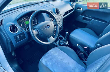 Хэтчбек Ford Fusion 2007 в 