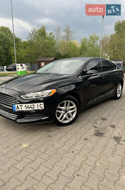 Седан Ford Fusion 2013 в Калуше