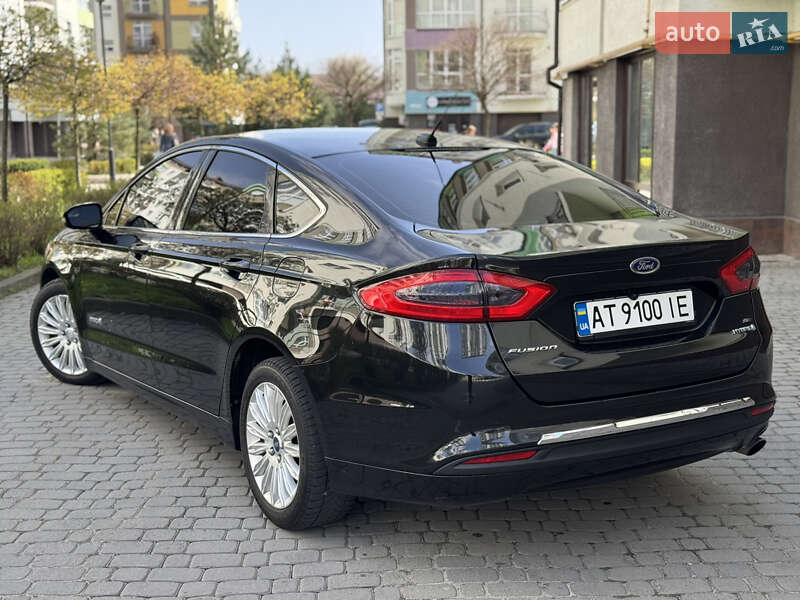 Седан Ford Fusion 2012 в Ивано-Франковске