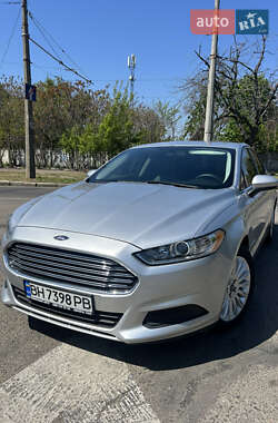 Седан Ford Fusion 2015 в Одессе