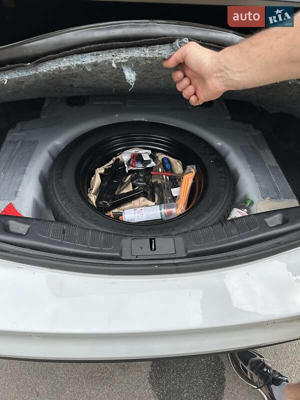 Седан Ford Fusion 2019 в Киеве фото 9 Седан Ford Fusion 2019 в Киеве