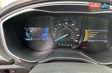 Седан Ford Fusion 2019 в 