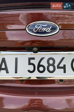 Седан Ford Fusion 2014 в 