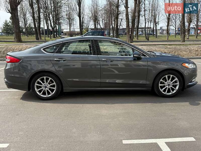 Седан Ford Fusion 2016 в Києві