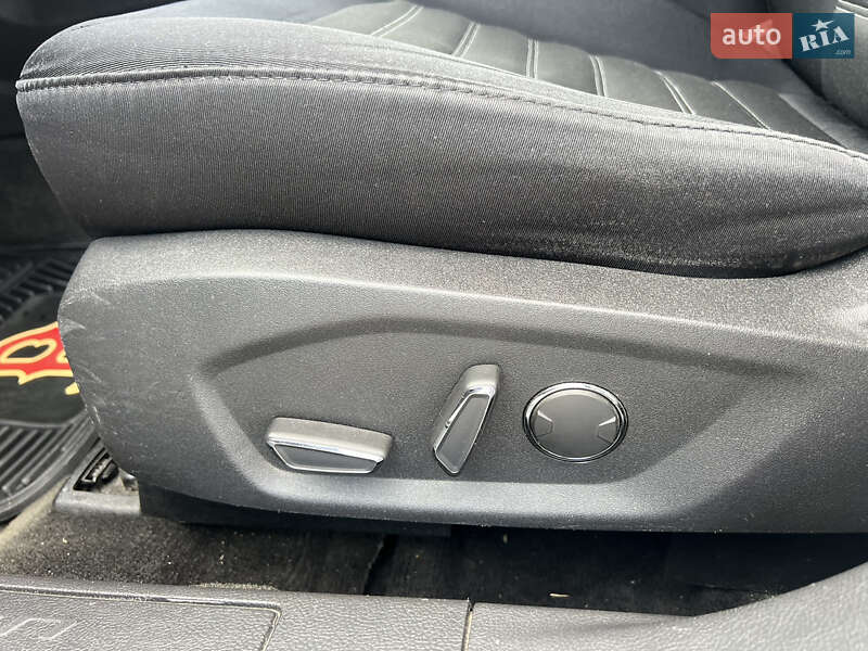 Седан Ford Fusion 2015 в Луцке фото 28 Седан Ford Fusion 2015 в Луцке