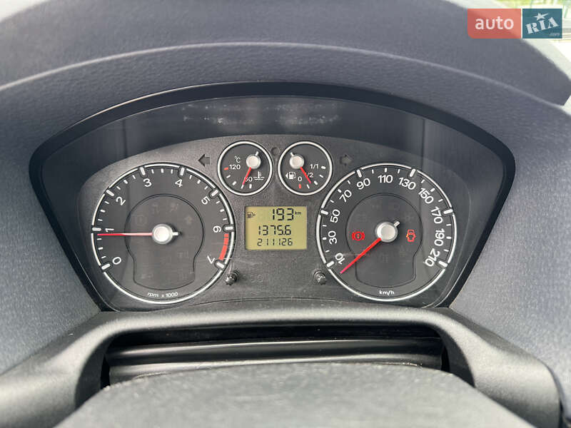 Хэтчбек Ford Fusion 2011 в Киеве фото 15 Хэтчбек Ford Fusion 2011 в Киеве