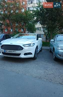 Седан Ford Fusion 2015 в 