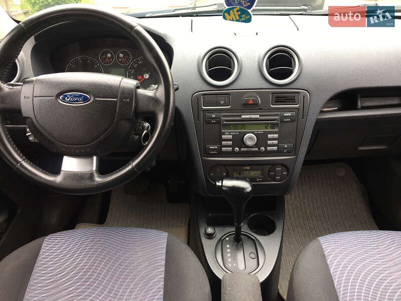 Хэтчбек Ford Fusion 2011 в Ровно