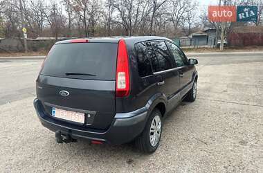 Хэтчбек Ford Fusion 2007 в 