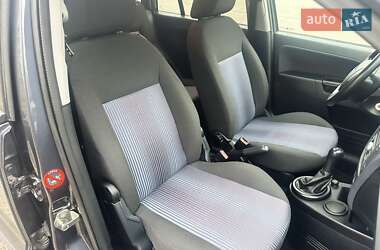 Хэтчбек Ford Fusion 2007 в 