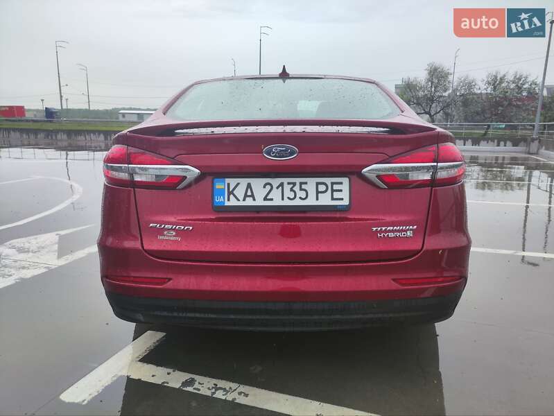 Седан Ford Fusion 2018 в Киеве