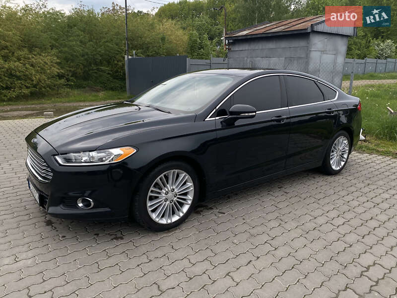 Седан Ford Fusion 2013 в Дрогобыче