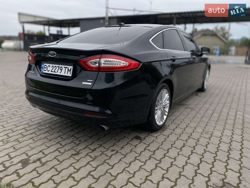 Седан Ford Fusion 2013 в Дрогобыче