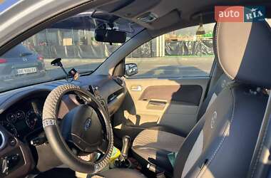 Хэтчбек Ford Fusion 2007 в 