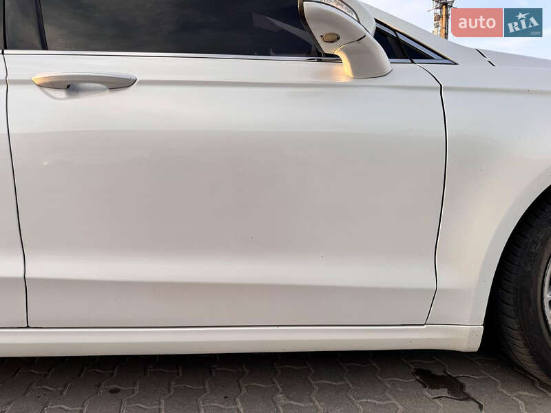 Седан Ford Fusion 2013 в Івано-Франківську