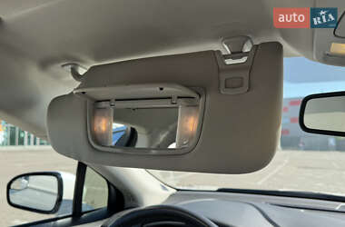 Седан Ford Fusion 2014 в 