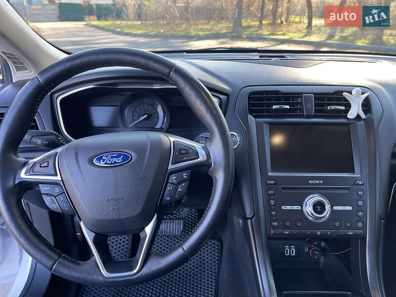Седан Ford Fusion 2019 в Харькове